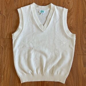 Vintage Classic Fashions Knit Sweater Vest